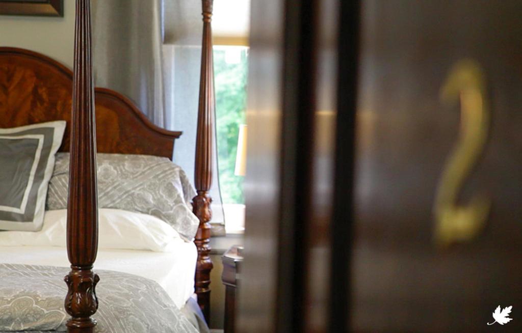 The Mansion At Maple Heights Bed & Breakfast Питсбърг Екстериор снимка