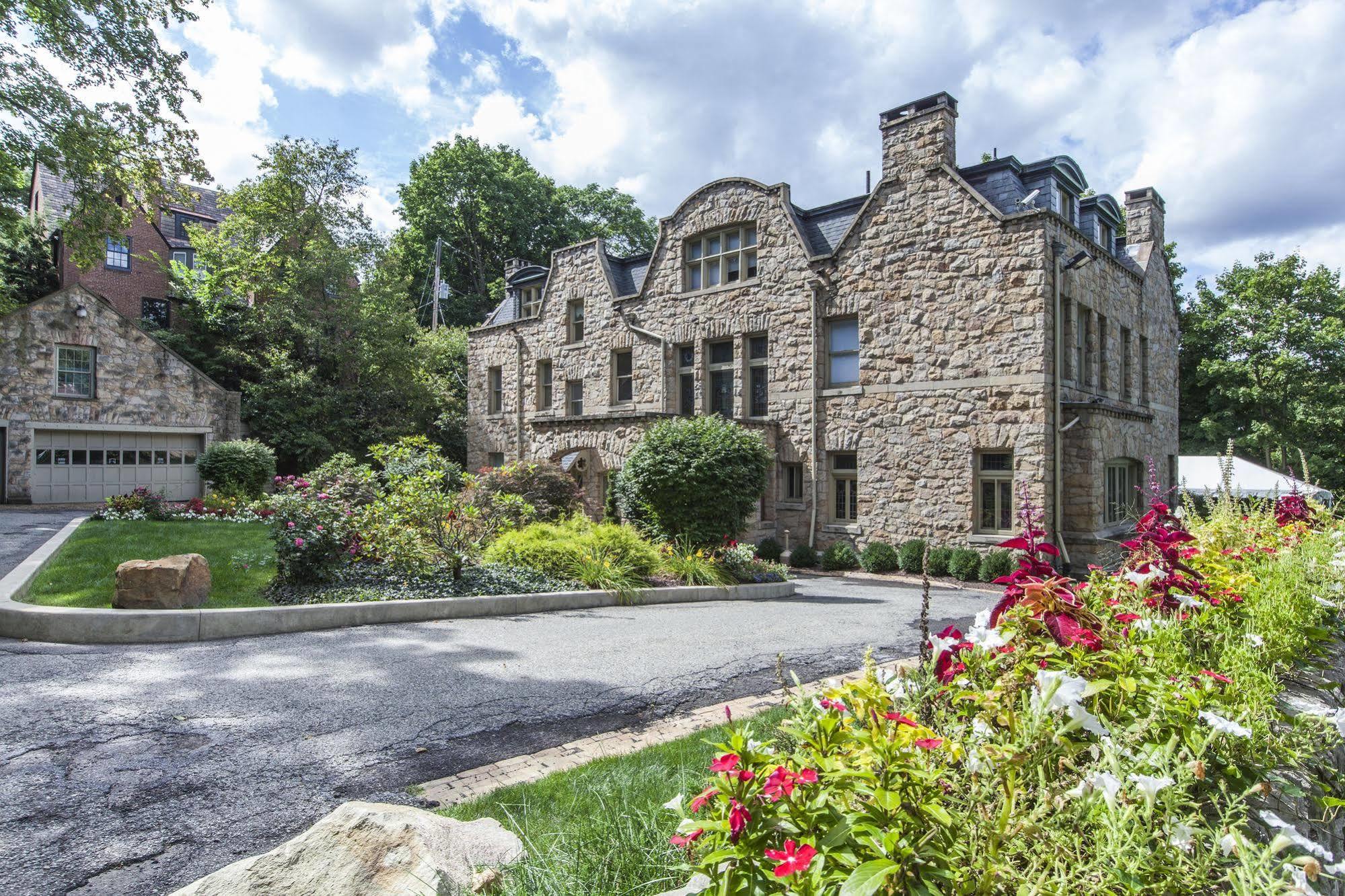 The Mansion At Maple Heights Bed & Breakfast Питсбърг Екстериор снимка